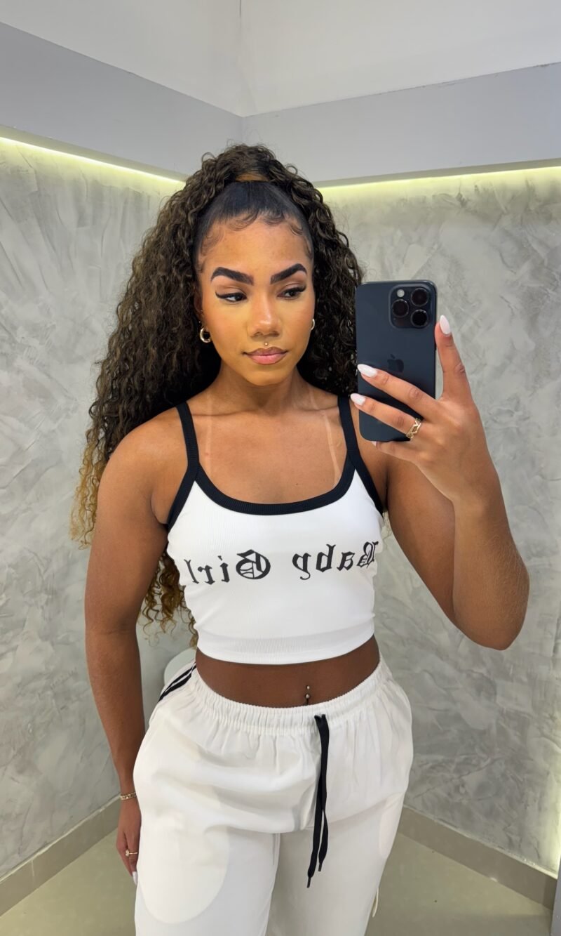 Cropped Vitória - Branco com preto