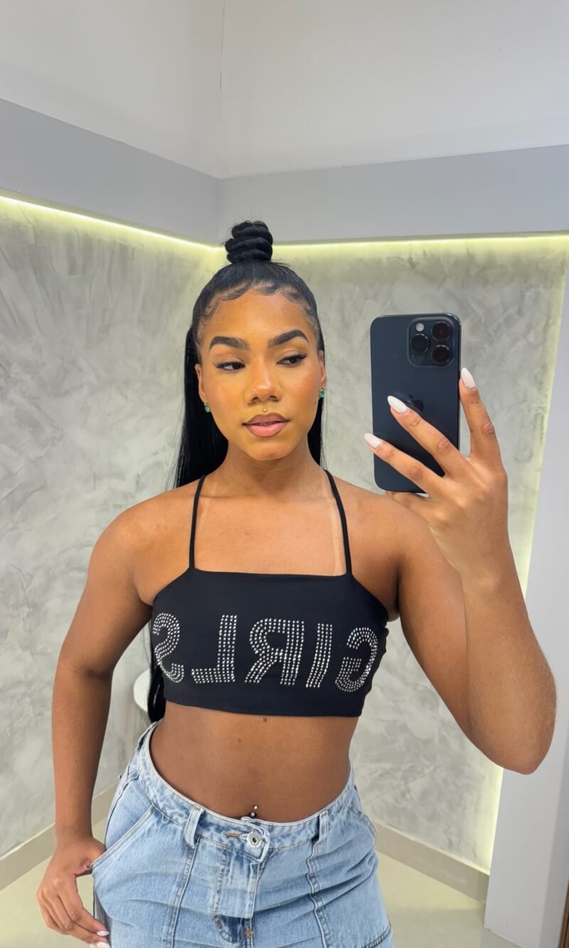 Cropped Girls