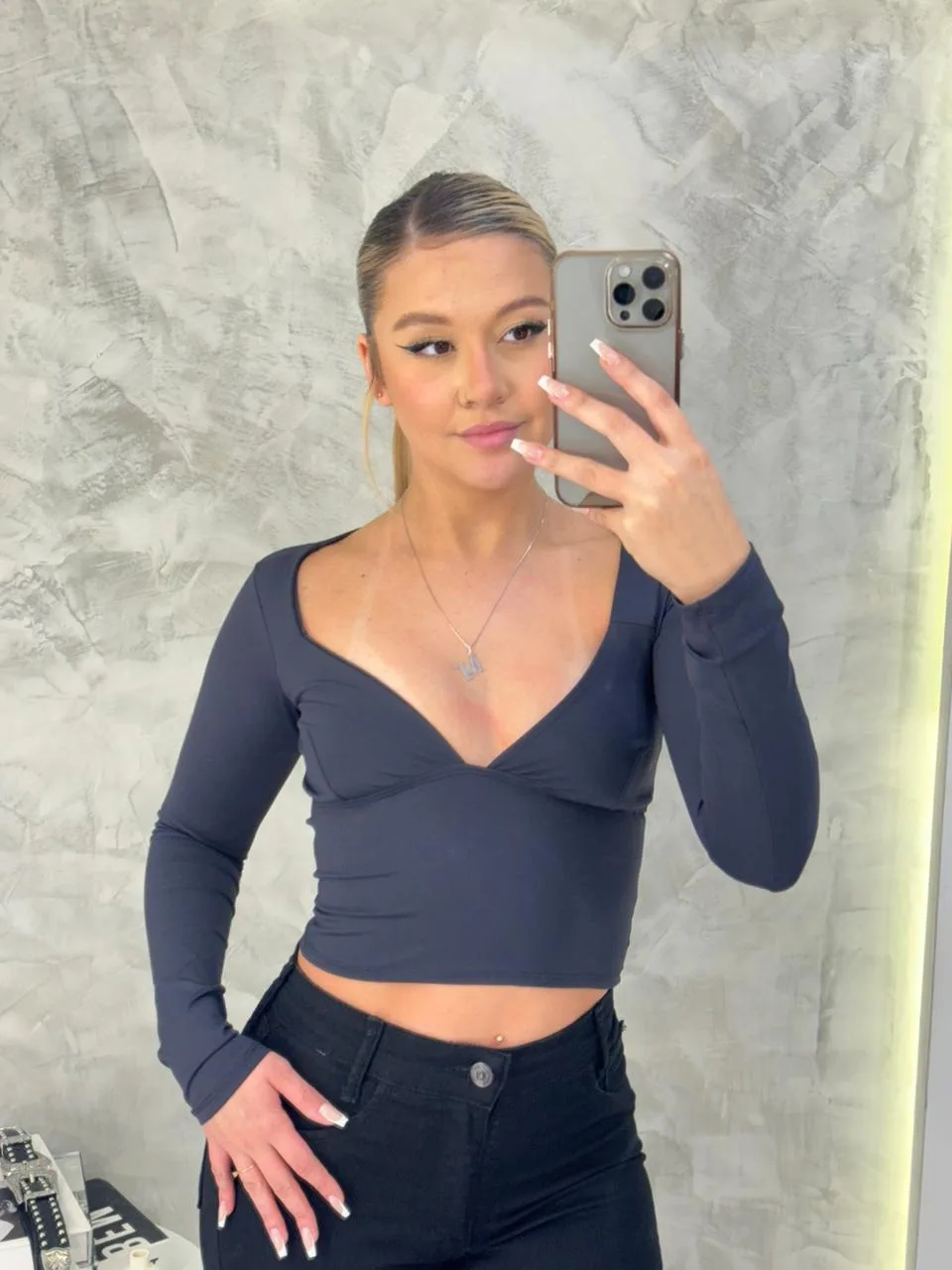 Cropped Nádia